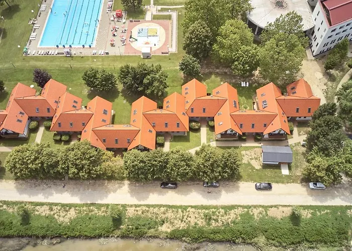 Thermal Aparthotel 4*